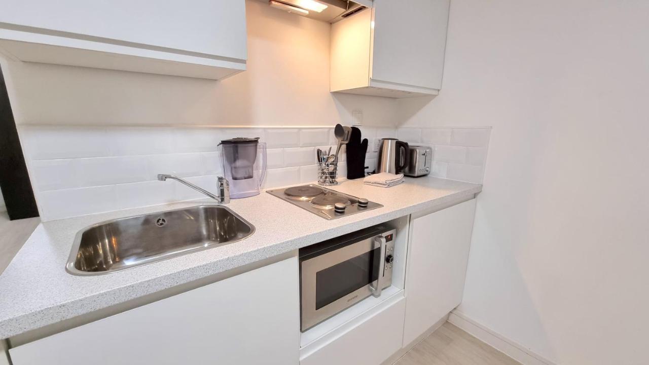 Spacious City Studio / Wifi / Parking Liverpool Luaran gambar