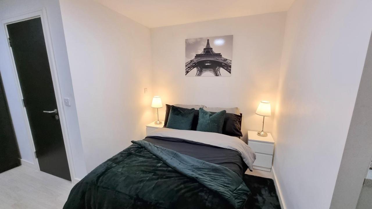 Spacious City Studio / Wifi / Parking Liverpool Luaran gambar