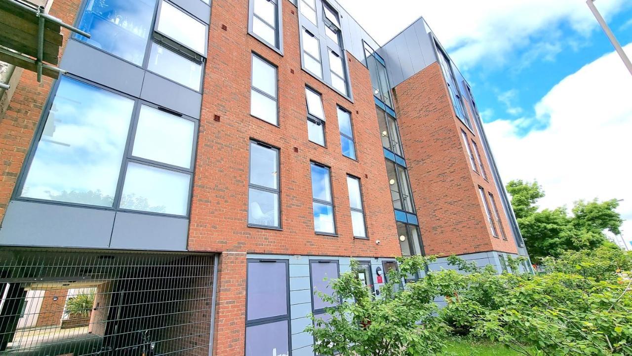 Spacious City Studio / Wifi / Parking Liverpool Luaran gambar